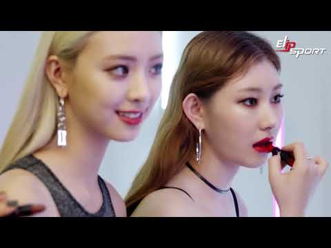 M∙A∙C: Son môi #Love Me Lipstick x ITZY