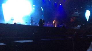 Portishead - Roads (Rock en Seine 2014)