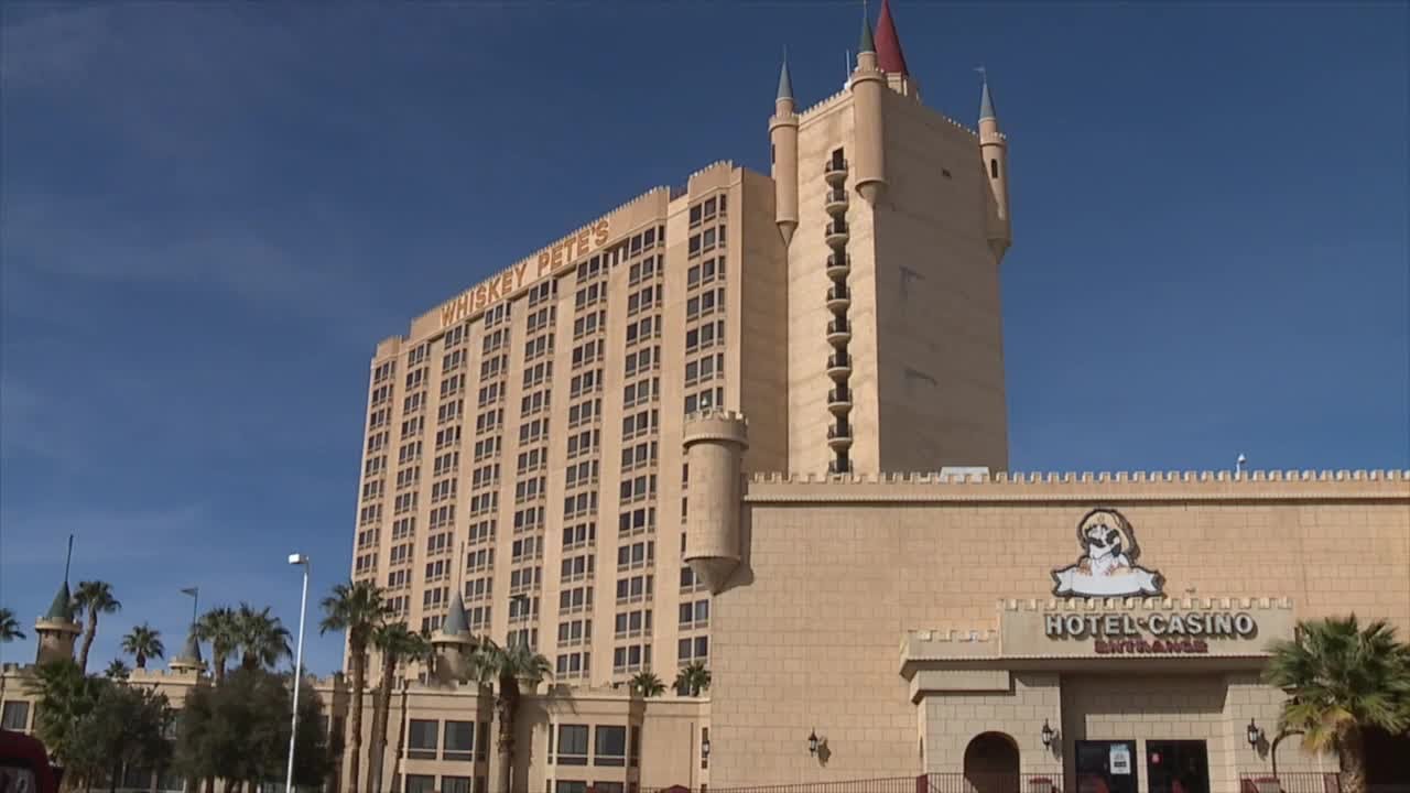 Whiskey Pete's casino closing doors in Primm - YouTube