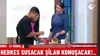 Canlı Yayında Karısının Olduğunu Iddia Ettiği Cinsel Içerikli Videoyu Izletti