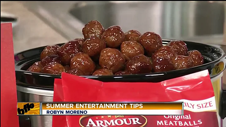 Robyn Moreno Teaches Us How to Throw the Perfect P...
