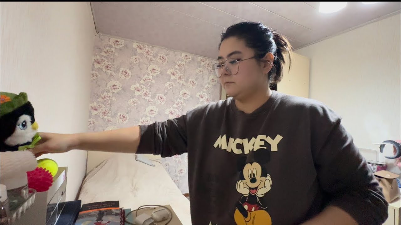 Романтизирую свою одиночную жизнь, Распаковка посылок с тему, Непонятная книжка, Неожиданные подарки