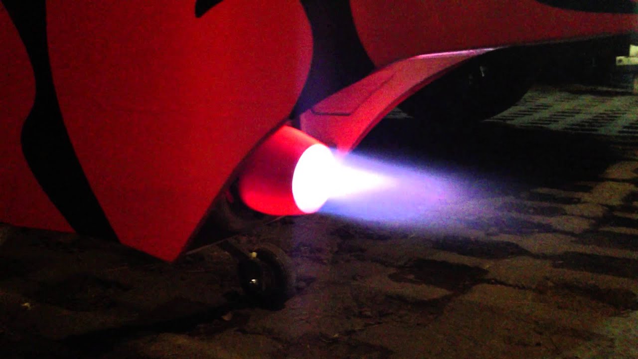 Jet Central Rabbit 100 kerostart turbine starting up @ night - YouTube