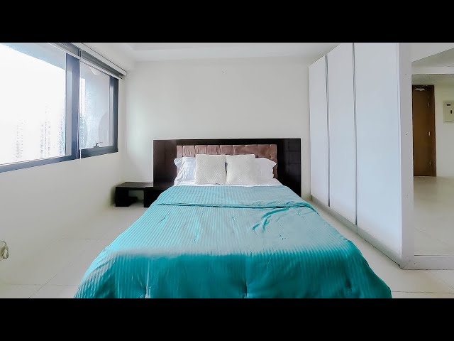 Fully Furnished Studio Unit For Sale in Icon Plaza, BGC class=
