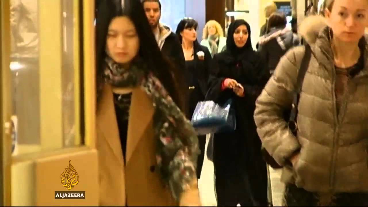 حاجة الاقتصاد البريطاني إلى مشترين صينيين - قناة الجزيرة البلقان