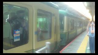 【江ノ島電鉄線】 2000形2001F(江ノ電開業120周年 ヘッドマーク)+1000形1002F(江ノ電開業120周年 ヘッドマーク & コカ・コーラ 車体広告) 藤沢行き 鎌倉到着