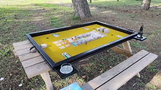 Mesa de juegos portátil modelo Iris / Iris portable game table