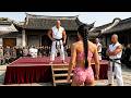 日本武士嘲笑中國功夫,不料惹怒功夫少女出手,絕世武藝秒殺全部武士 ⚔️ 抗日 MMA | Kung Fu