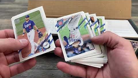 2021 Topps Baseball Complete Set (660 Cards, 5 Image Rookie Cards, 5 Exclusive Parallel Cards)