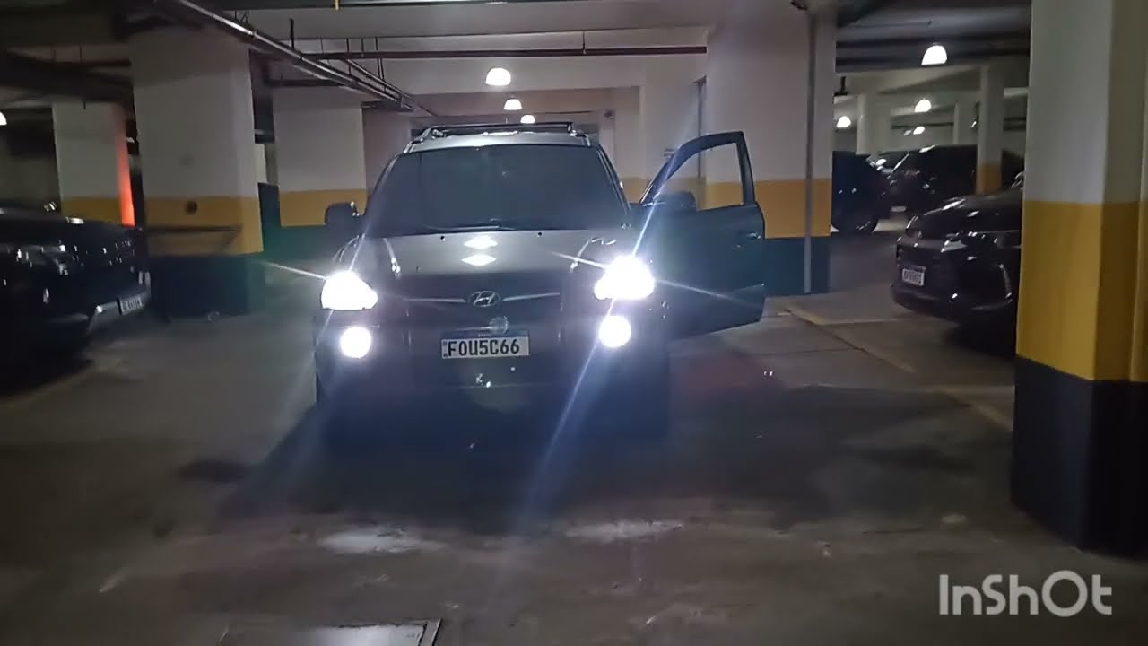 colocando faróis  de LED super branco  no coreano Tucson