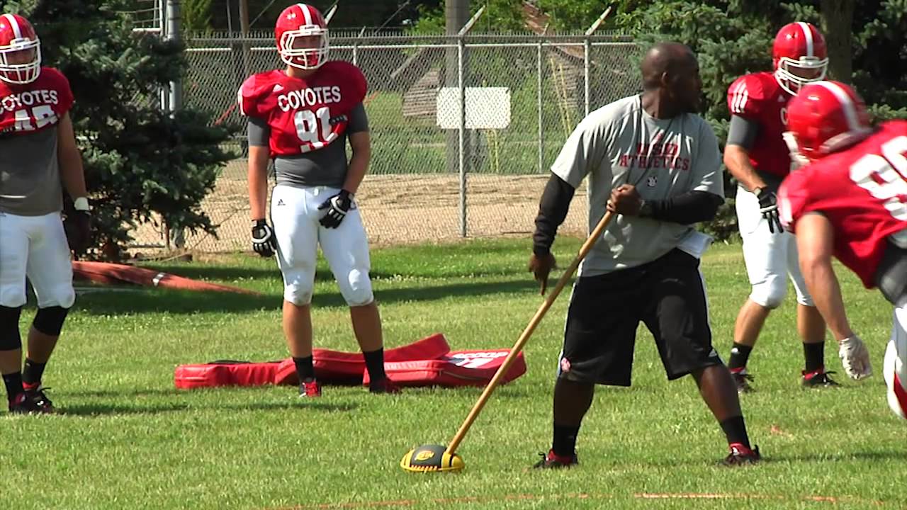 coyotes don edwards Football Preview