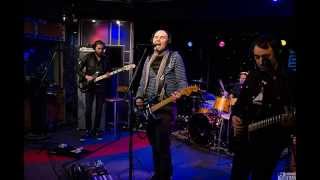 Miniatura de vídeo de "The Smashing Pumpkins - Fame (Live on The Howard Stern Show 12-9-14)"