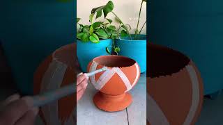 Make a beautiful Matka pot#garden #diygarden #youtubeshorts #diypots #matkaDiy#diypots