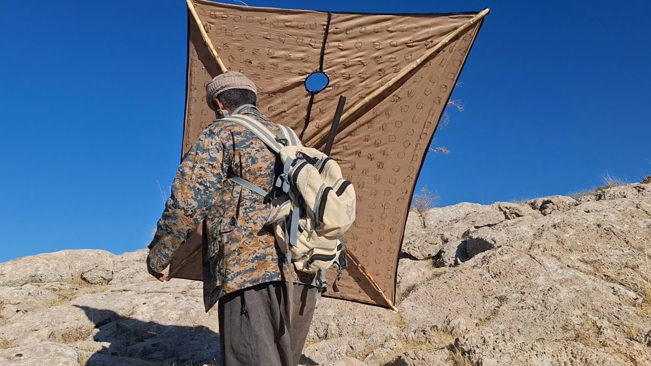 “This curtain was used in the past for partridge hunting.”