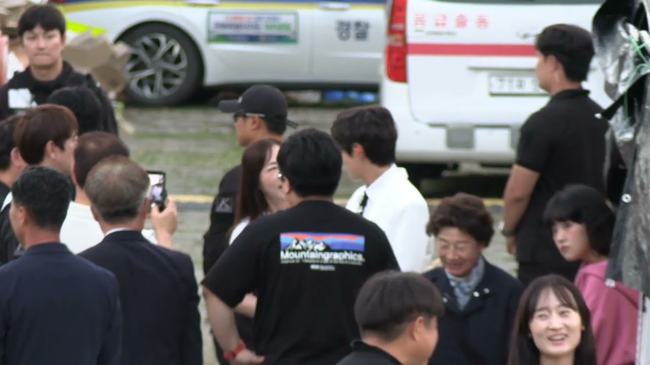 치명섹시트롯돌 김희재 임실N치즈콘서트 출근길 mc 소개멘트 #김희재 #출근길 #mc소개멘트 #희랑별