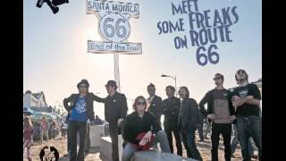 Afterhours + Majakovich - Dolphins - Meet some freaks on Route 66