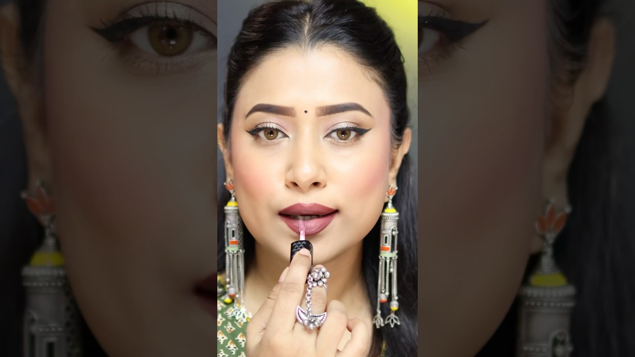 Trending MINI lipstick From Lakme 🥰 ya shade nahi liya to loss hai 