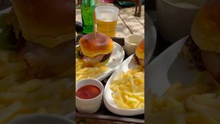 Burger 🍔 on Tangana Beach Tarifa #andalusien #beach #travel #burger #spain #españa