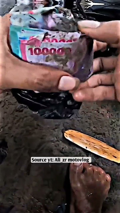 This motovlogger found a wad of cash in the river🗿 #viral #motovlog #shorts