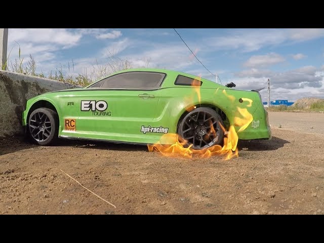 Машины ездят на газу Машины ездят на газу