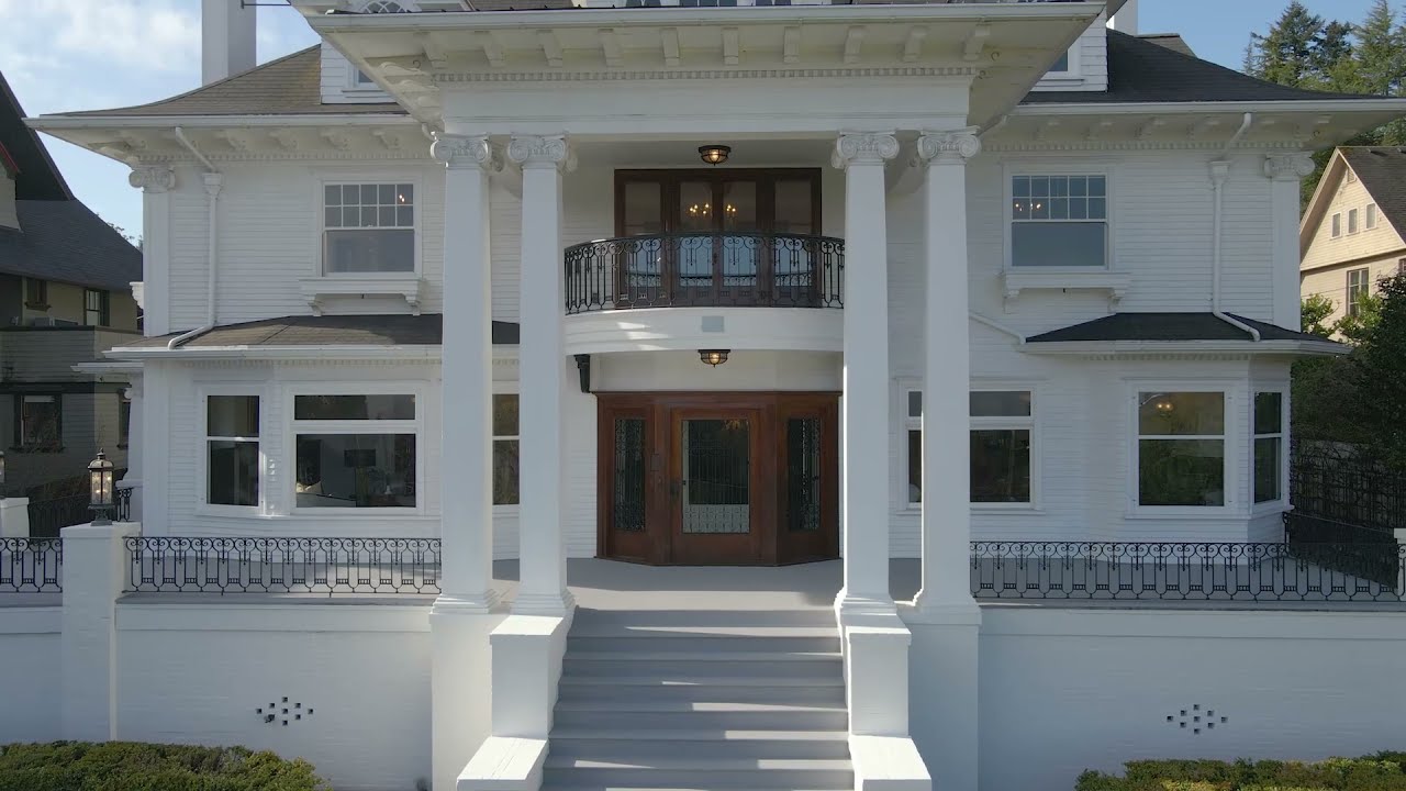 Beautiful Historic Landmark Home for Sale In Portland OR