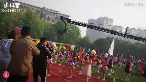 [抖音][Tiktok]抖音神曲已經登陸小學生運動會開幕式 - 天天要聞