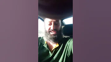 الحمد لله رجل من رجال الجزائر يبكي فرحة على ابنته الحمد لله رجعت لاهلها 