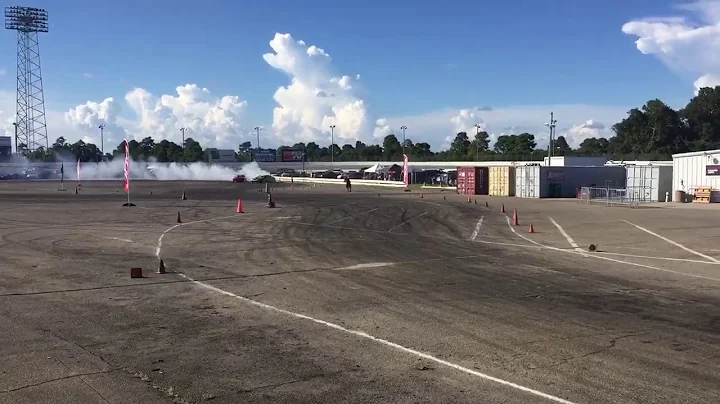Whitaker Drifting G35 vs Cory Talaska E36 at MB Dr...