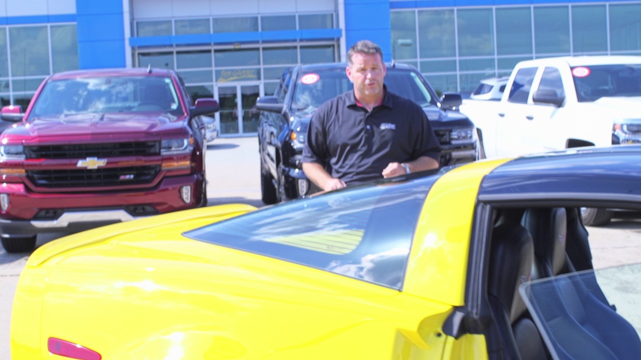 Jim Glover On the River - Walkaround with Bridges