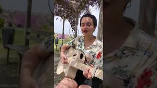 Semra Lena - Kaybolurum Gülüşünde Resimi