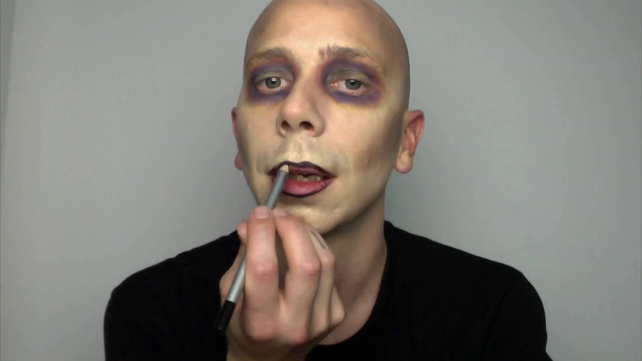 Makeup Tutorial: How to Look Great Without Having to High Five Straight Men