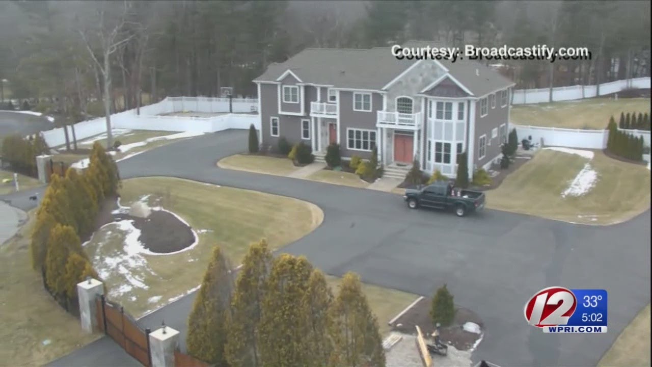 Police Investigating Burglary At Rob Gronkowski S Home Youtube Police Investigating Burglary At Rob Gronkowski S Home Youtube
