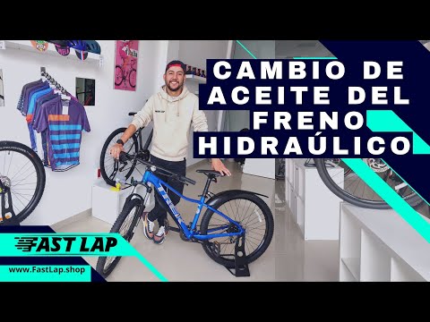 Mantenimiento y cambio de aceite del freno hidraúlico en una bicicleta.