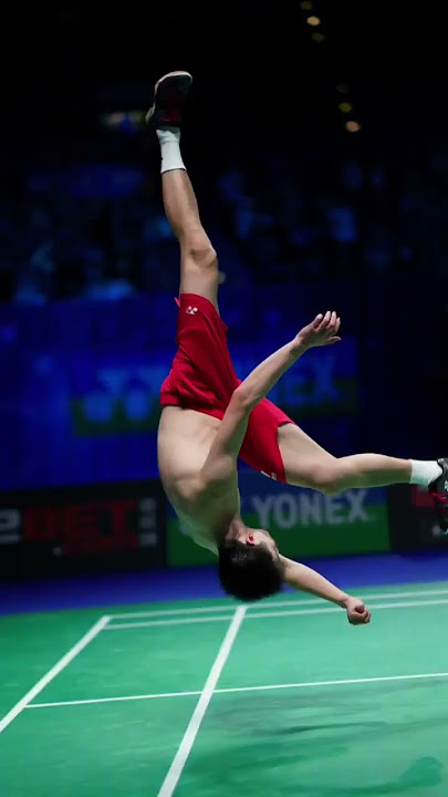 What a celebration by Li Shi Feng! Watch till the end. 🤩 #shorts #badminton #BWF