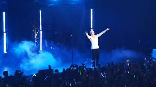 I Like Me Better by Lauv (Lauv Live in Manila)