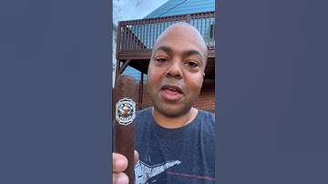 🤢🤢🤢 How do you NOT get sick from cigars? #reels #cigar