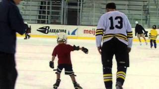 Dale Rominski and his son on the ice August 2, 2013 Resimi