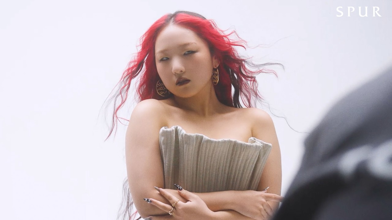 A backstage video of HANA's CHIKA has been released! [SPUR April