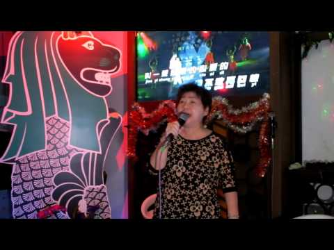 何日再吻君。。秀莲