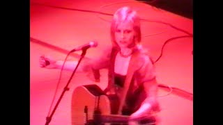 Dolores O'Riordan-The Cranberries LIVE 1995