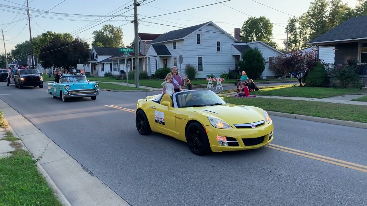 2024 St  Paul High School Homecoming Parade