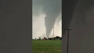 EFFINGHAM IL #tornado earlier today Major tornado that went through the town! #ilwx