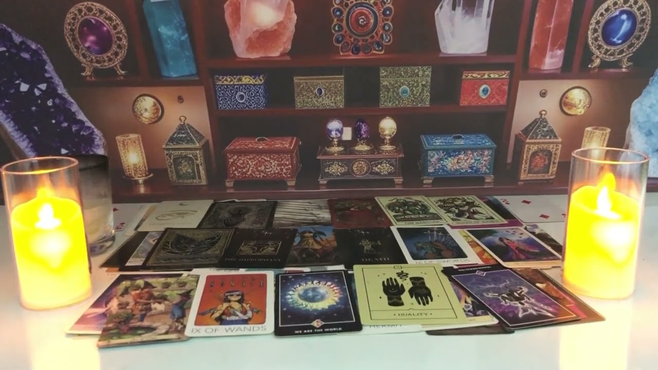 LIBRA   - PEOPLE SECRETLY THINK THAT YOU ARE... LIBRA  LOVE TAROT READING