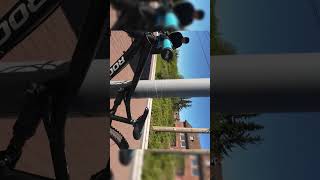 🔥😍 #mtb #downhill #fahrradblog #shorts #mountainbike #mtbreview #mtblife #bikelife