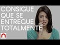 89. CÓMO CONSEGUIR QUE ELLA SE ENTREGUE TOTALMENTE — PODCAST ATRACTOR