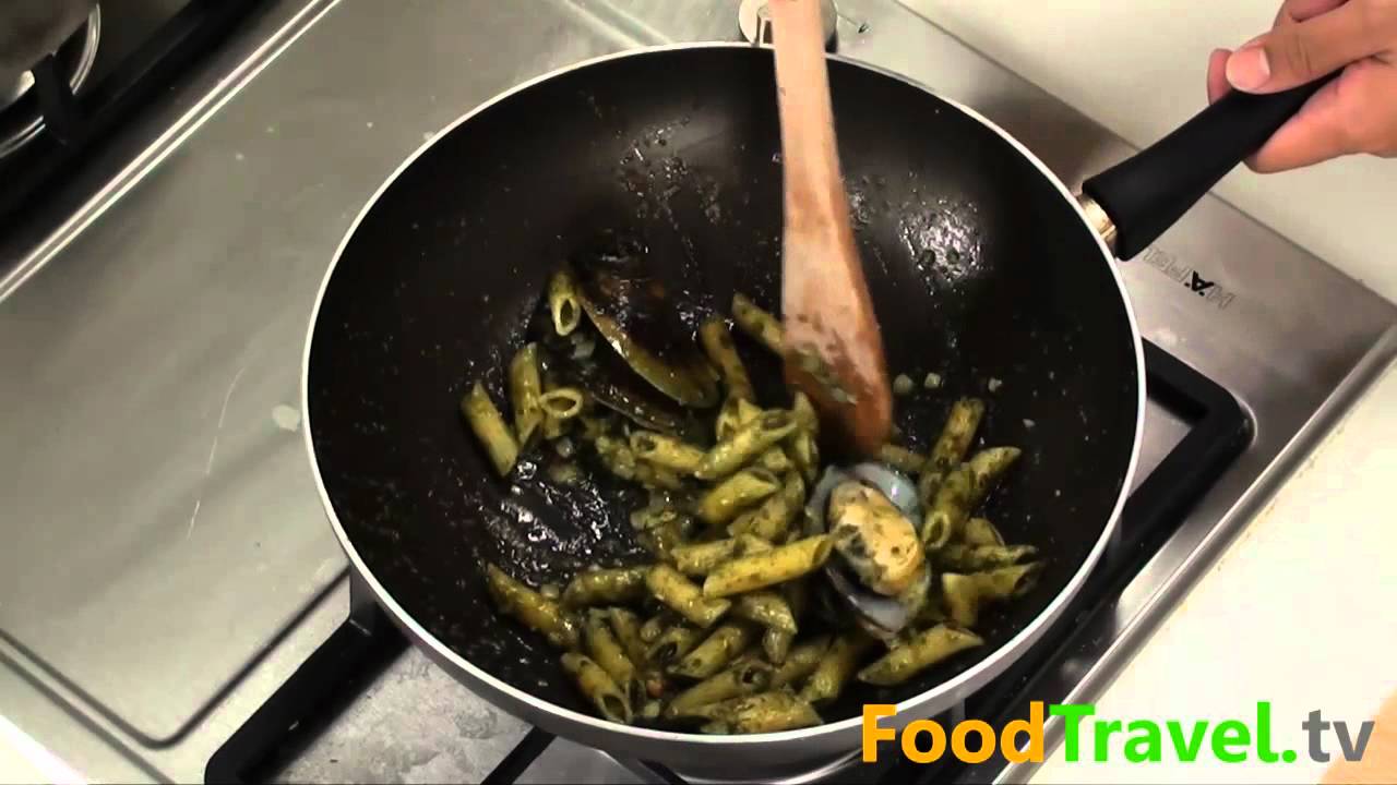 เพนเน่เพสโต้หอยแมลงภู่ Penne Pesto with mussel