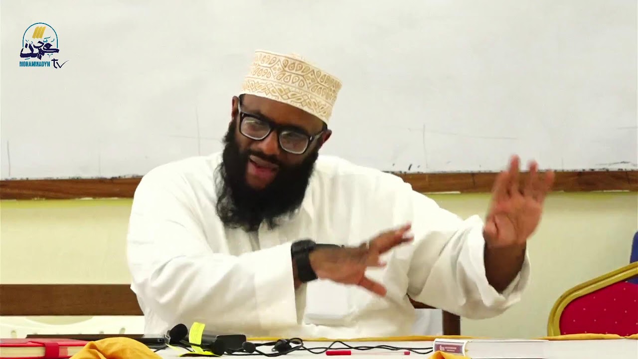 MUHADHARA~CHUO CHA UHASIBU NJIRO ARUSHA~SHEIKH JUMA IKUSI,SHEIKH SAALIM QAHTWAAN ,SHEIKH SAAD AHMED