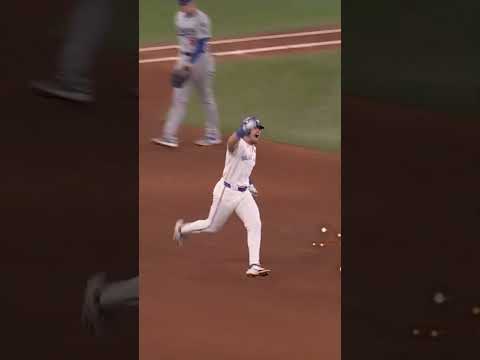 ADDISON BARGER PINCH-HIT GRAND SLAM 😱