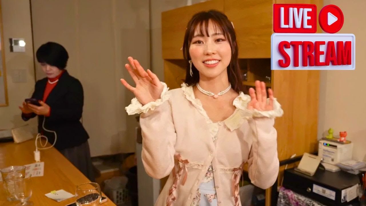 Tokyo’s Local Nightlife 🔴 LIVE on Friday