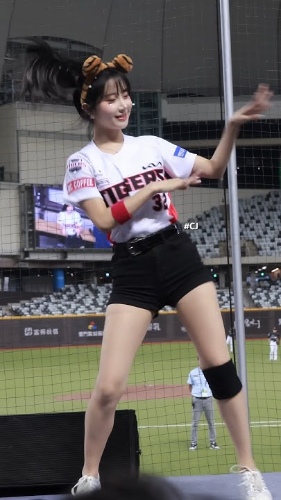 Re: [新聞] 李珠珢其實很普？鄉民一面倒：就是精緻